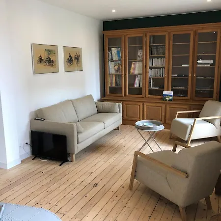 بيت للعطل House 6 Bedrooms Saint Enogat Neighborhood